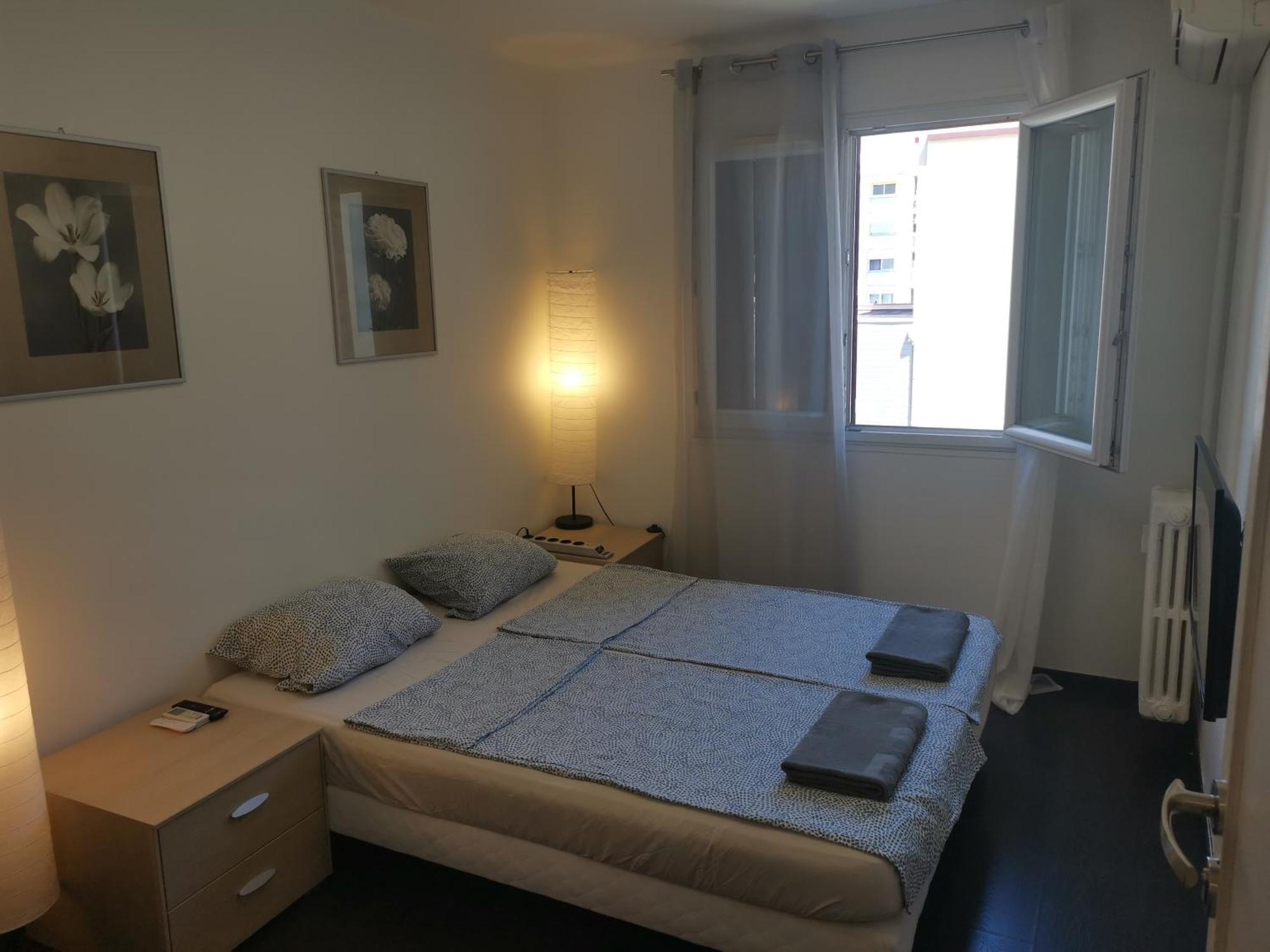 The Nice - 3 Rooms, 3Air Cond, 3Tv, 3Fans, 2 Wc, Wifi Everywhere 5Min Aeroport, Train, Beach, 1Min Tram, 15 Min Centre, Port, Parking Possible Exteriör bild
